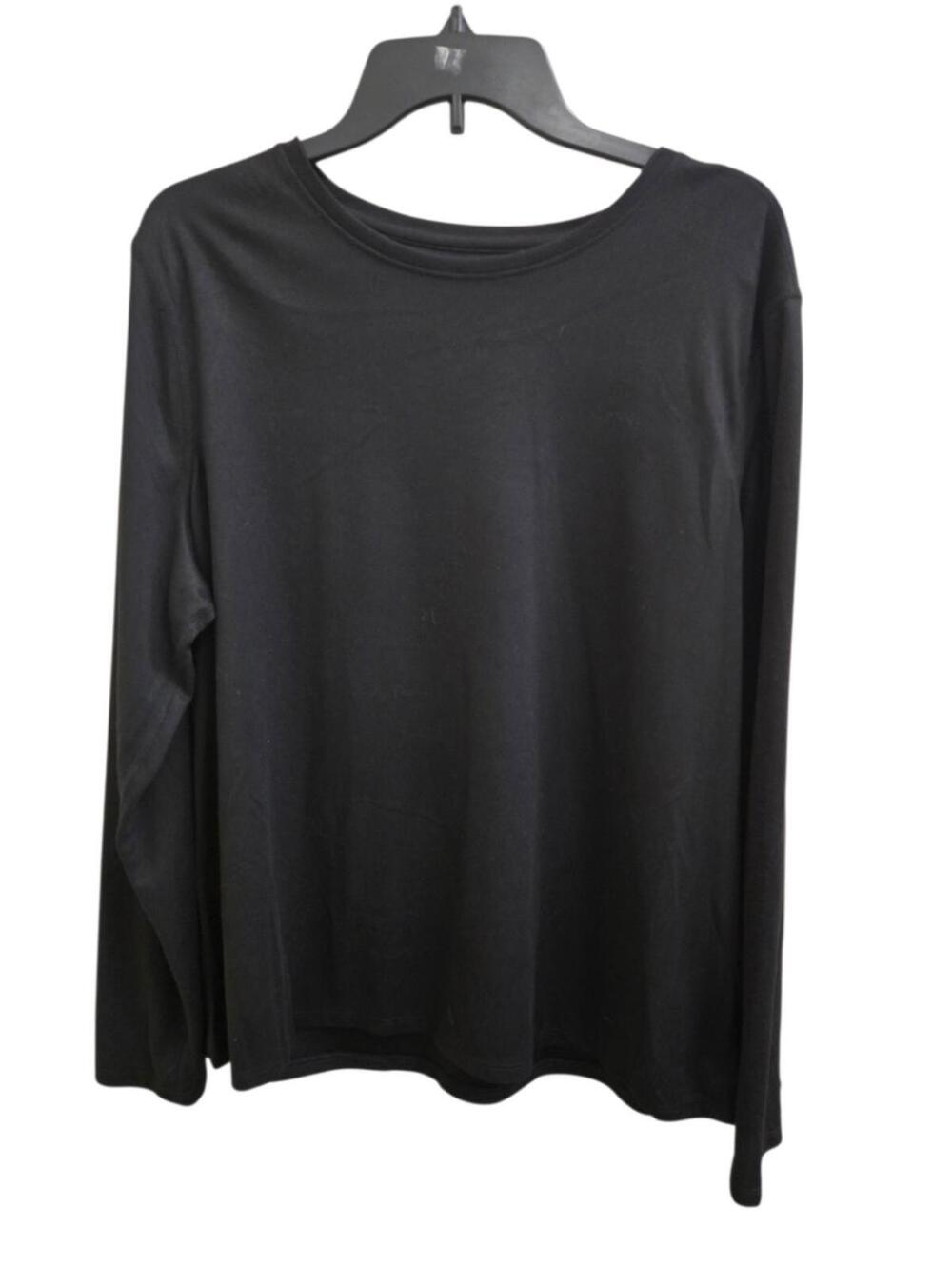 New with tags XL Athletic Works T-Shirt